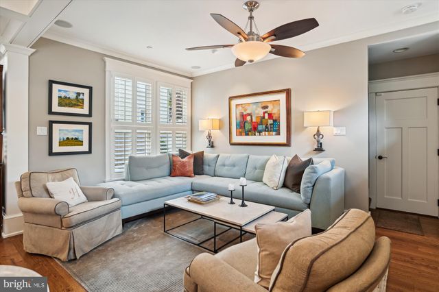 $2,400,000 | 8 Shaw Street, Annapolis, MD 21401