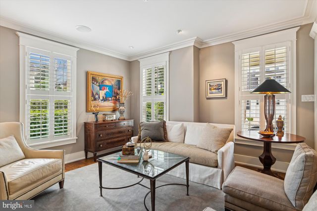 $2,400,000 | 8 Shaw Street, Annapolis, MD 21401