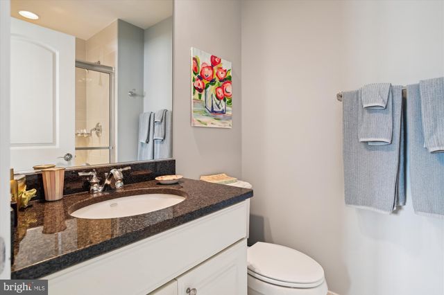 $2,400,000 | 8 Shaw Street, Annapolis, MD 21401