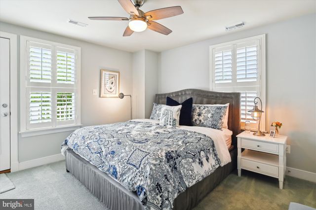 $2,400,000 | 8 Shaw Street, Annapolis, MD 21401