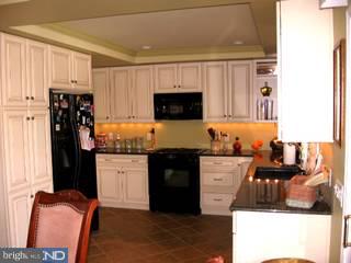 14 Woodbridge Road Marlton, NJ 08053 - Photo 3 of 6 Gallery Image 3