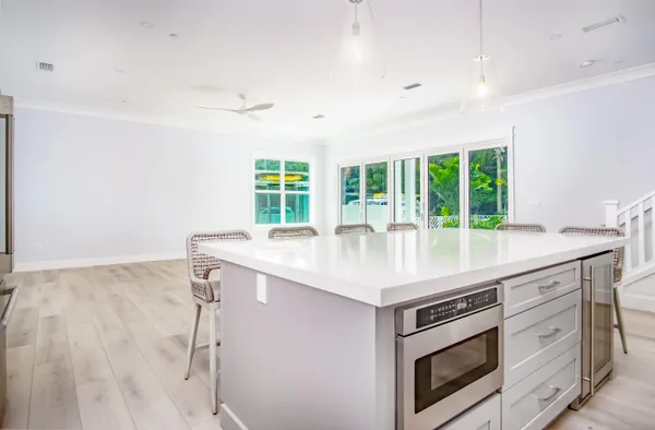$2,900,000 | 105 Carroll Street, Unit 6, Islamorada, FL 33036