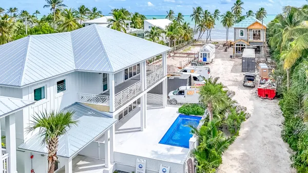 $2,900,000 | 105 Carroll Street, Unit 6, Islamorada, FL 33036