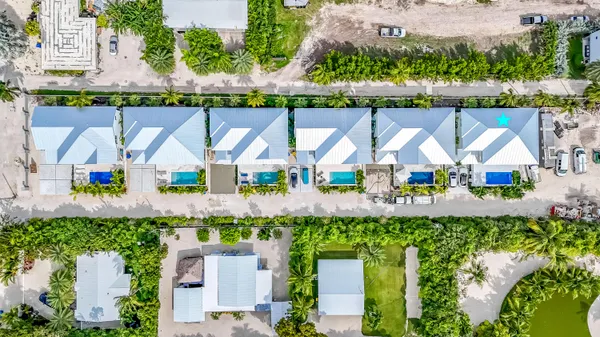 $2,900,000 | 105 Carroll Street, Unit 6, Islamorada, FL 33036