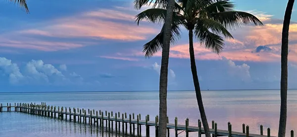 $2,900,000 | 105 Carroll Street, Unit 6, Islamorada, FL 33036