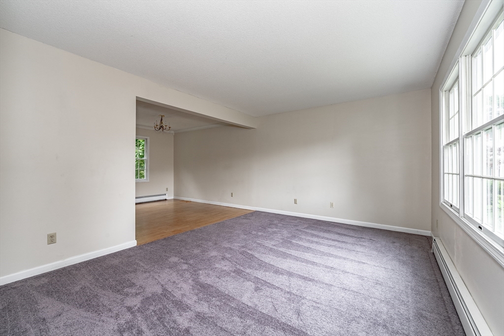 149 Winterset Drive Springfield, MA 01129 - Photo 13 of 40 Gallery Image 13