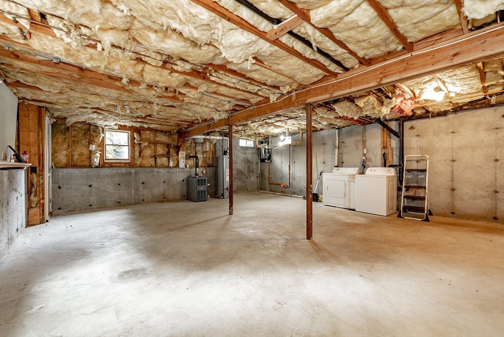149 Winterset Drive Springfield, MA 01129 - Photo 32 of 40 Gallery Image 32