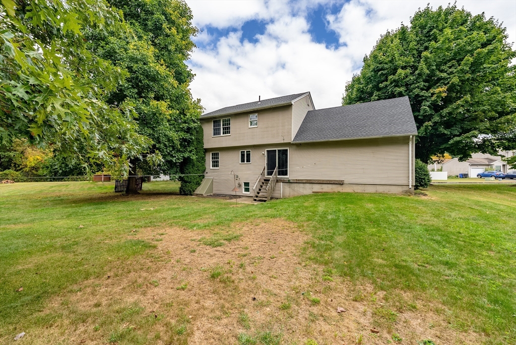 149 Winterset Drive Springfield, MA 01129 - Photo 34 of 40 Gallery Image 34