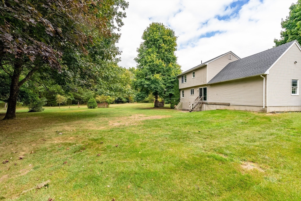 149 Winterset Drive Springfield, MA 01129 - Photo 37 of 40 Gallery Image 37