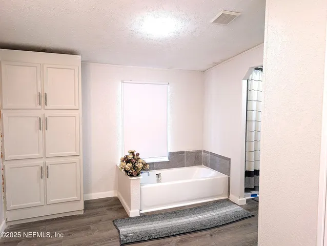 $349,000 | 6928 Gilda Court, Keystone Heights, FL 32656