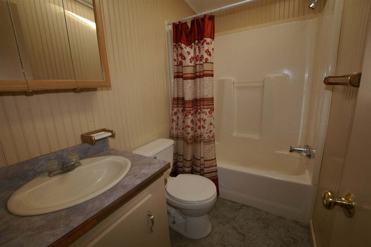 78 Tufts Road Middleton, NH 03887 - Photo 8 of 9 Gallery Image 8