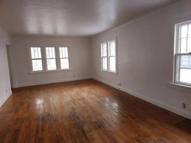 $1,495 | 1519 15th Street, Rockford, IL 61104