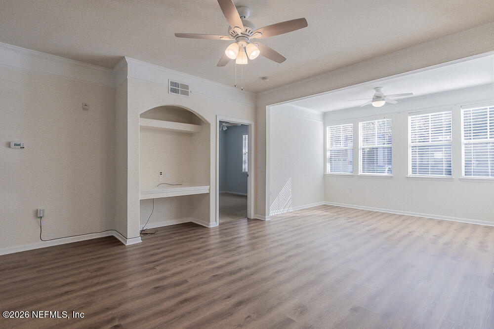 8550 Touchton Road, Unit 2211 Jacksonville, FL 32216 - Photo 14 of 33 20251212_touchton_rd_6176
