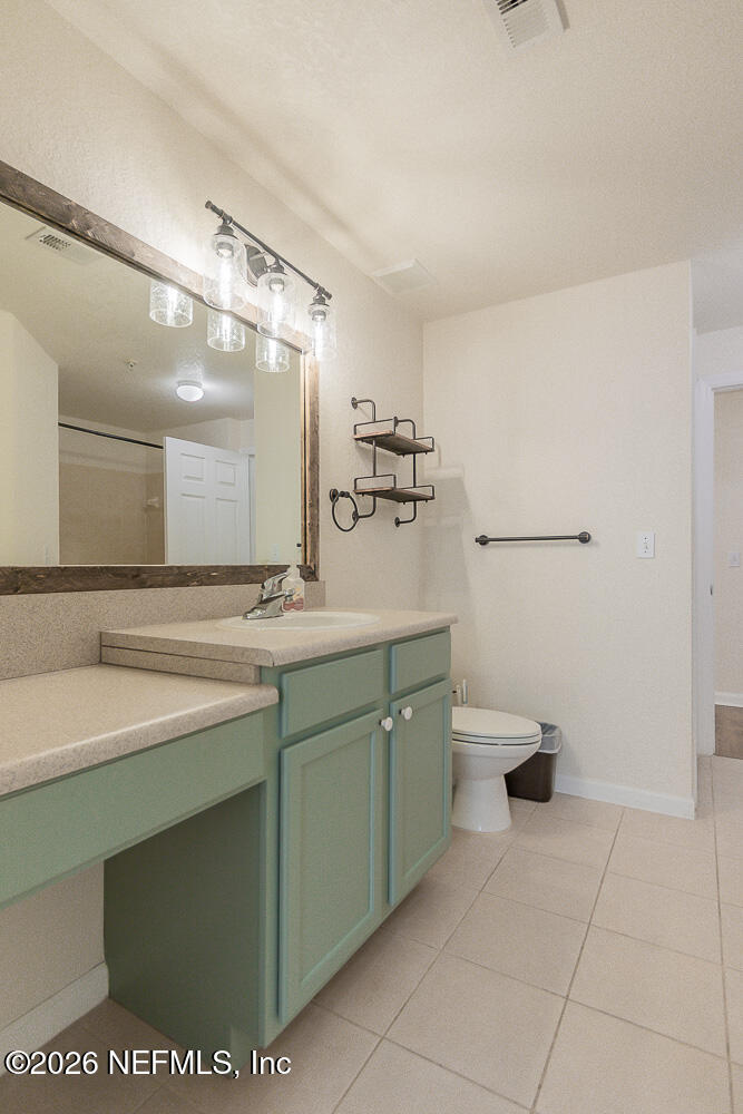 8550 Touchton Road, Unit 2211 Jacksonville, FL 32216 - Photo 23 of 33 20251212_touchton_rd_6203