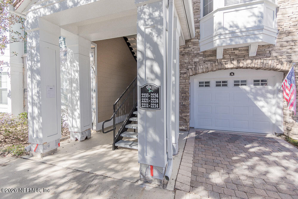 8550 Touchton Road, Unit 2211 Jacksonville, FL 32216 - Photo 4 of 33 20251212_touchton_rd_6257