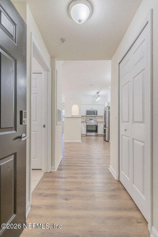 8550 Touchton Road, Unit 2211 Jacksonville, FL 32216 - Photo 5 of 33 20251212_touchton_rd_6143