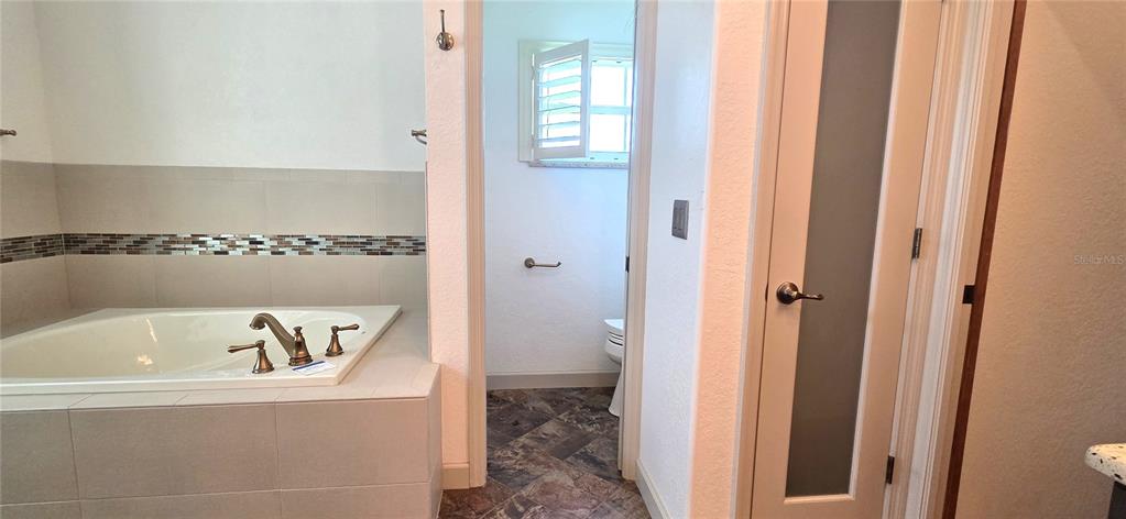 3904 Hidden Spring Place Valrico, FL 33596 - Photo 27 of 52