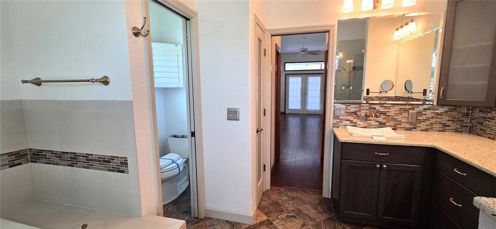 3904 Hidden Spring Place Valrico, FL 33596 - Photo 29 of 52