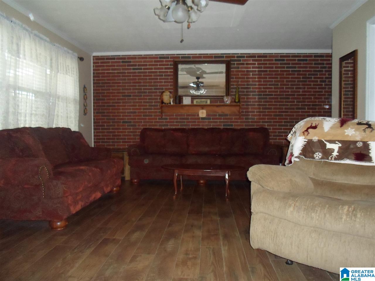 423 Hutto Hill Road Anniston, AL 36201 - Photo 7 of 38