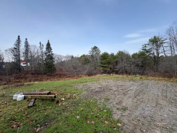 $99,900 | 14 Hedge Bridge Road, Woolwich, ME 04579