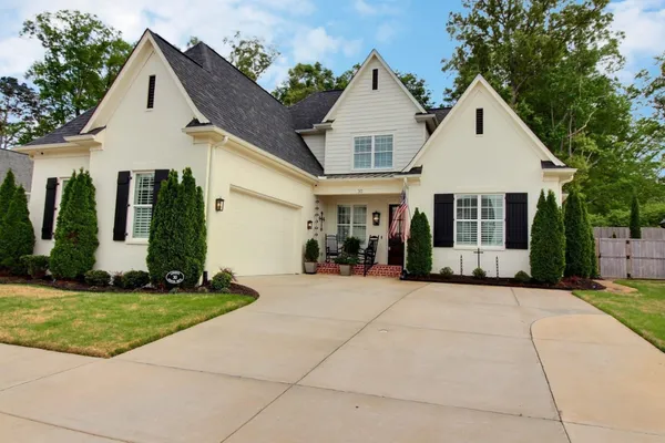 $617,000 | 30 Lafayette Crossing Drive, Rossville, TN 38066