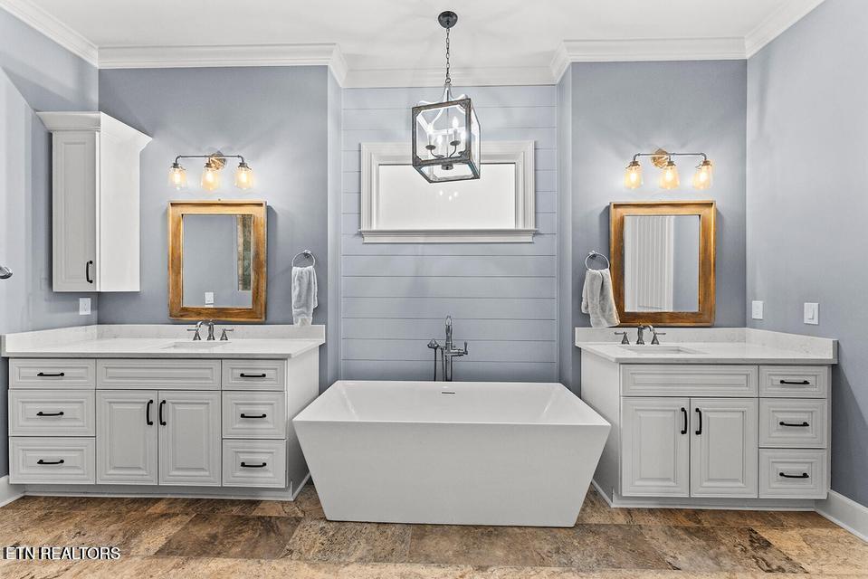 1730 Persimmon Ridge Loudon, TN 37774 - Photo 23 of 60 image