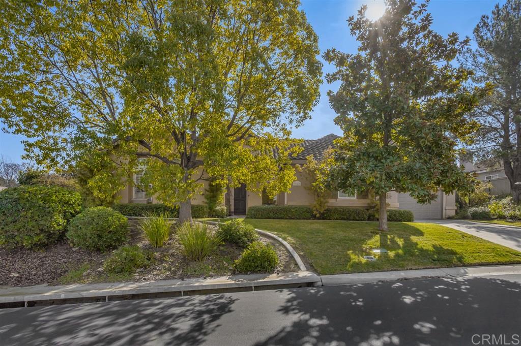 967 Inverlochy Drive Fallbrook, CA 92028 - Photo 2 of 25 Gallery Image 2