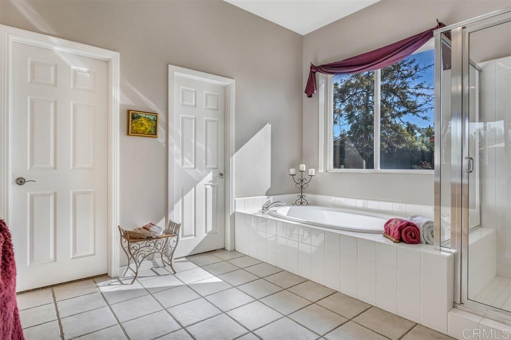 967 Inverlochy Drive Fallbrook, CA 92028 - Photo 13 of 25 Gallery Image 13