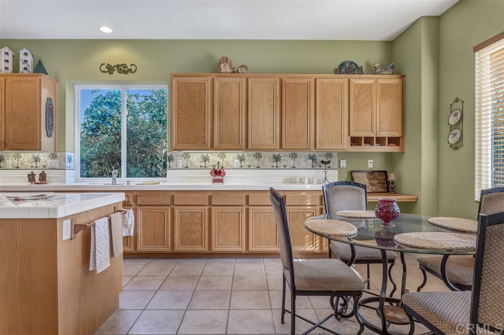 967 Inverlochy Drive Fallbrook, CA 92028 - Photo 7 of 25 Gallery Image 7