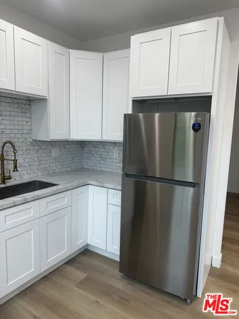 $1,495 | 1047 Irolo Street, Unit 201, Los Angeles, CA 90006