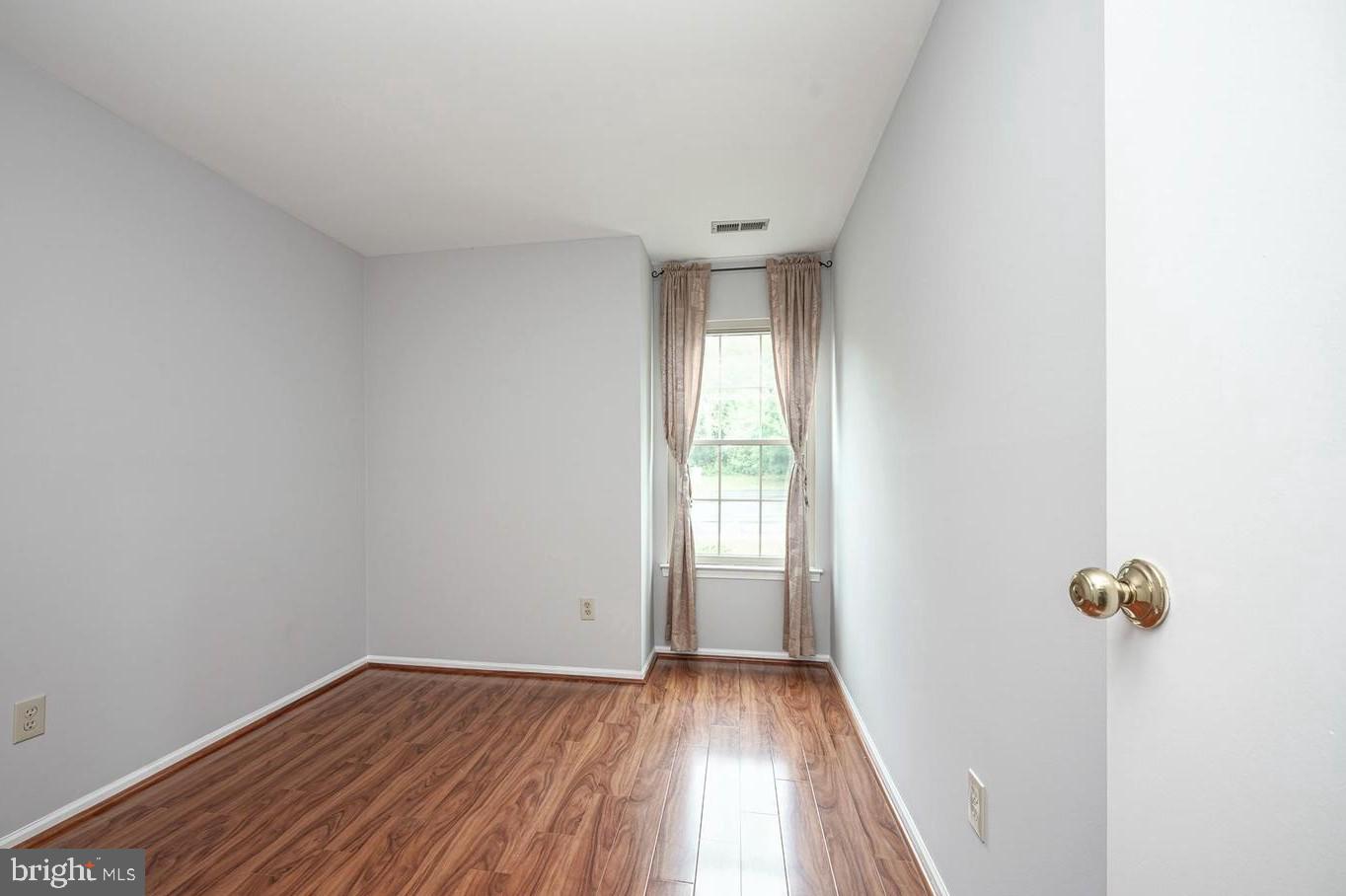 194 Tavistock Road Cherry Hill, NJ 08034 - Photo 5 of 30