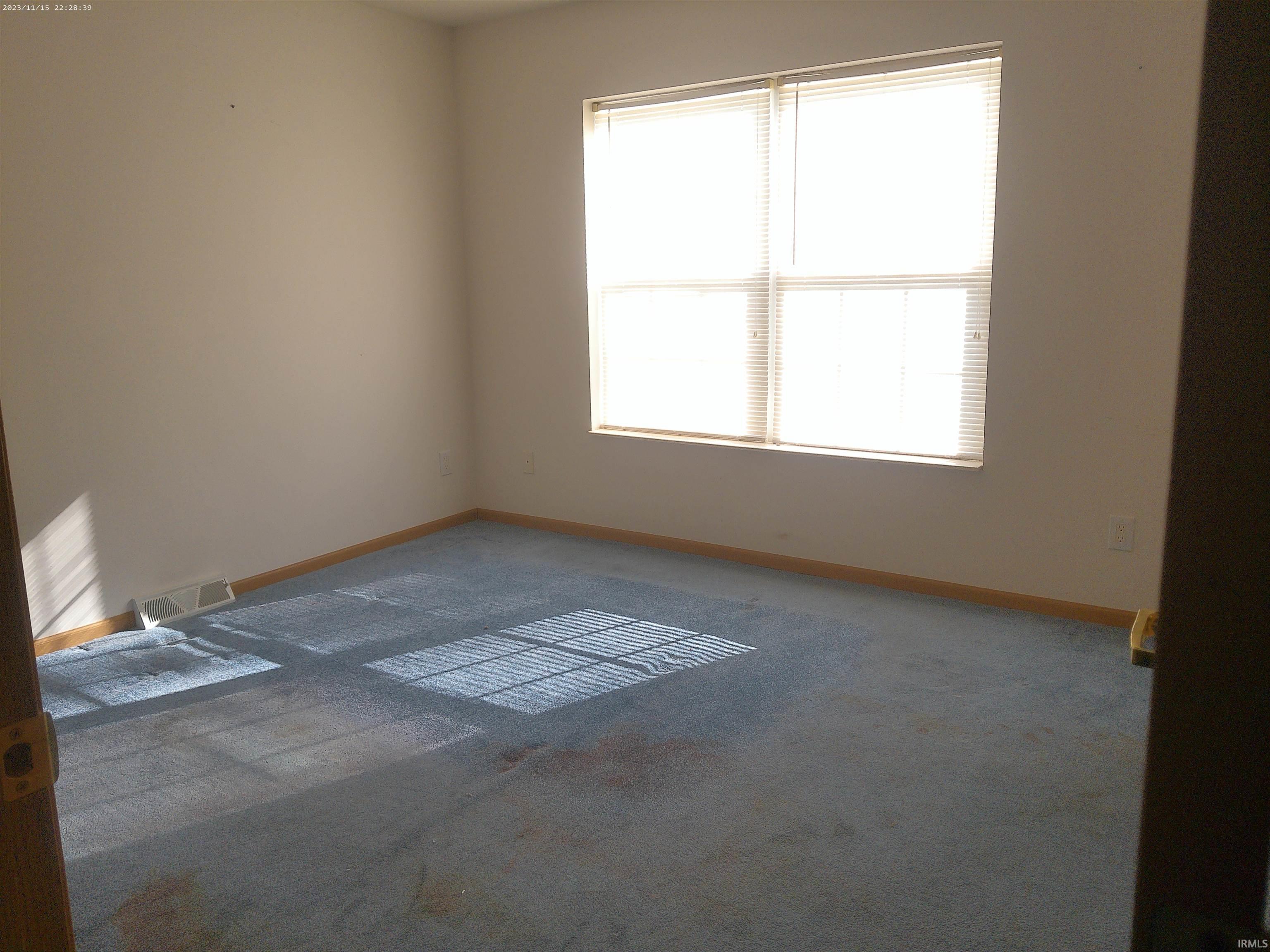 467 Man-Chester Drive Rochester, IN 46975 - Photo 8 of 12