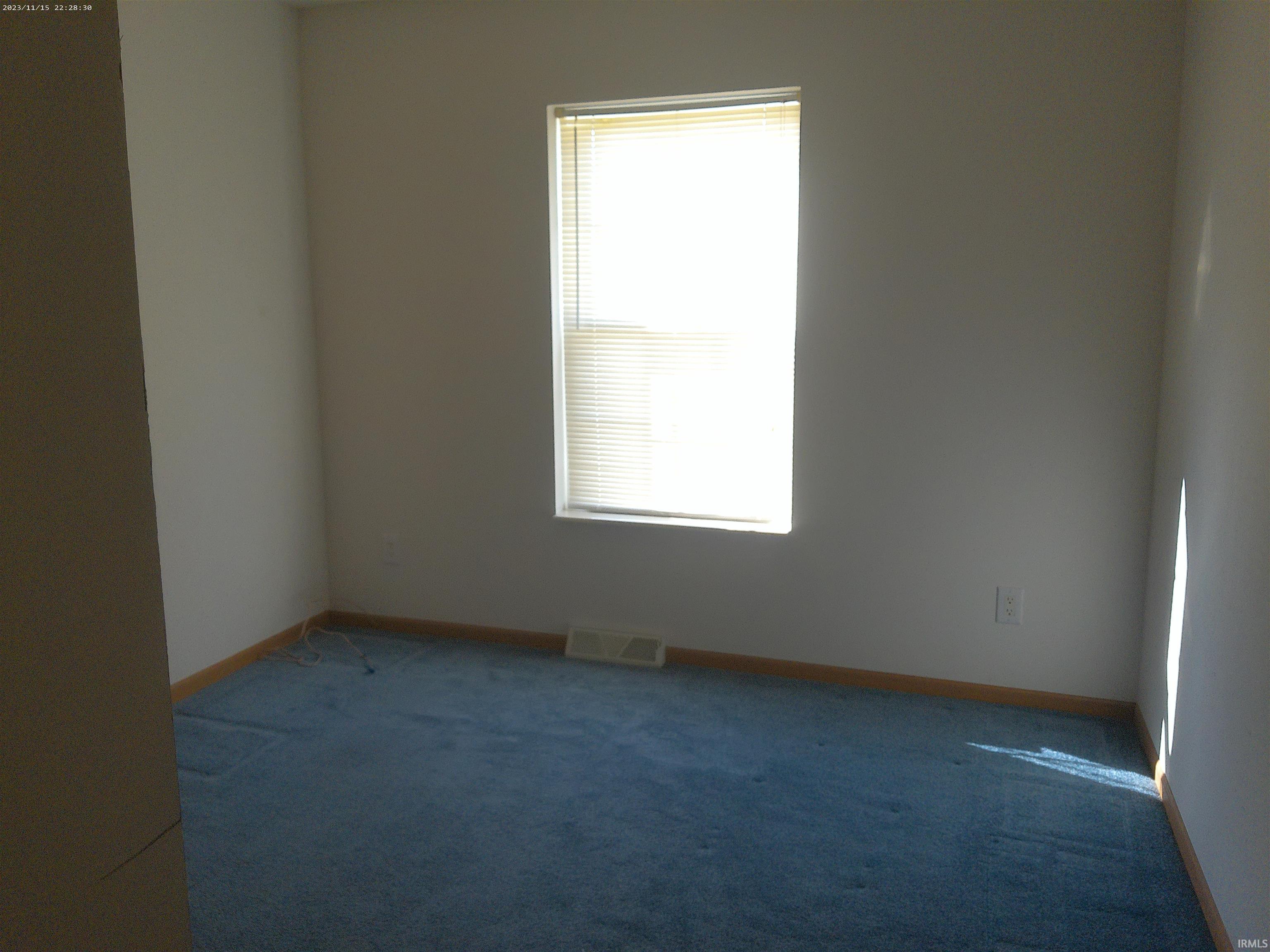 467 Man-Chester Drive Rochester, IN 46975 - Photo 10 of 12