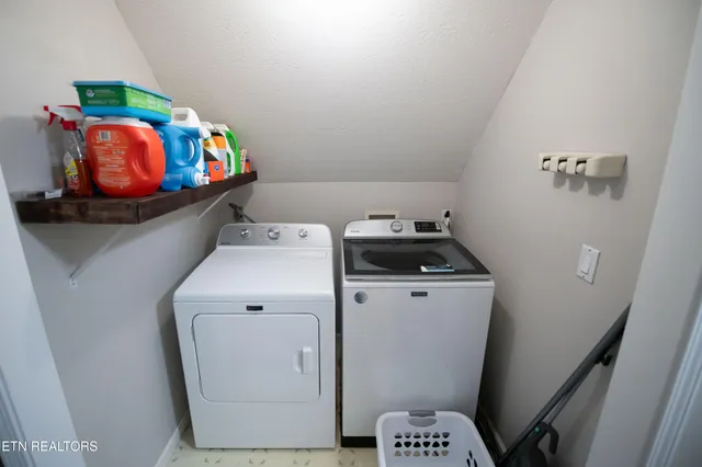 $360,000 | 310 Rolling Ridge Lane North, Vonore, TN 37885