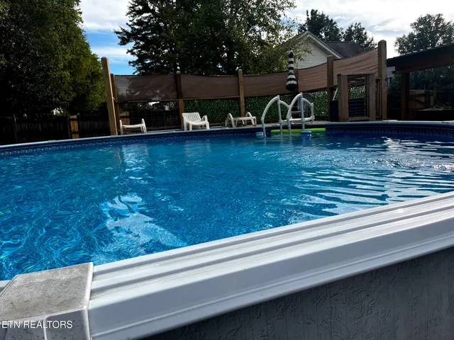 $360,000 | 310 Rolling Ridge Lane North, Vonore, TN 37885