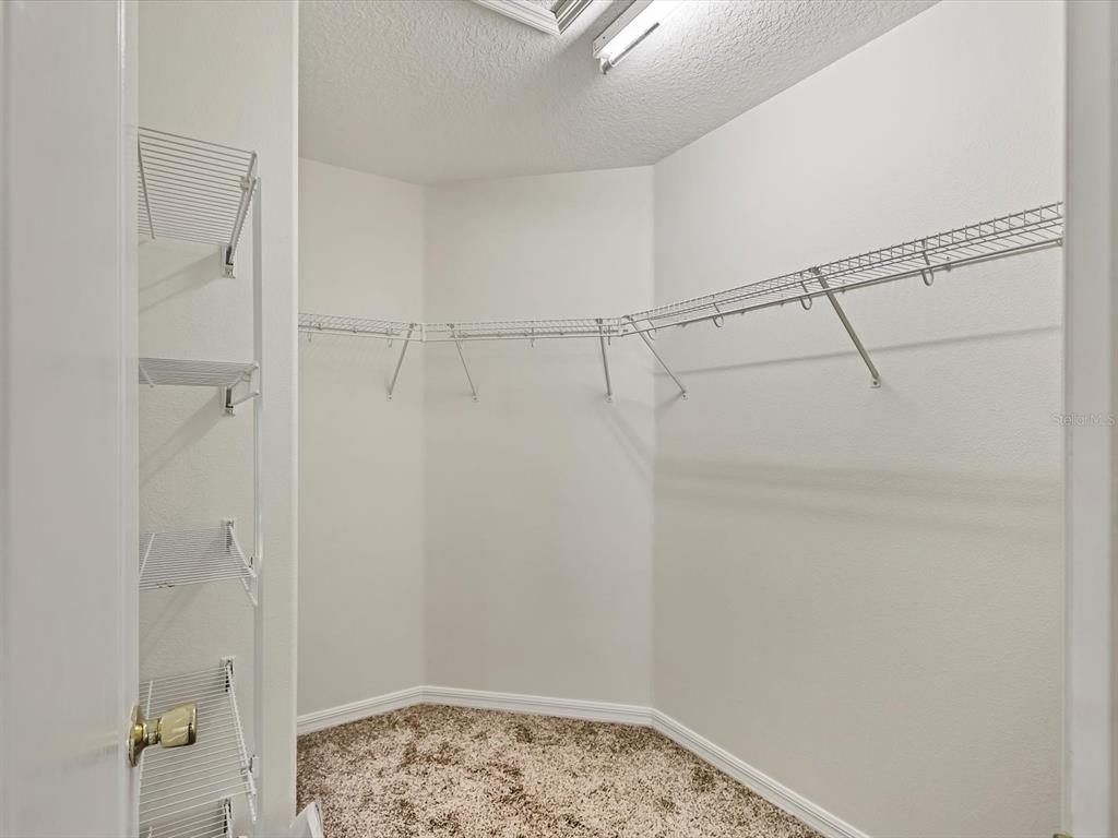 6258 Blue Runner Court Lakewood Ranch, FL 34202 - Photo 17 of 23