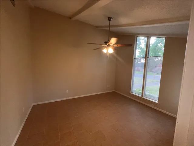 en view of an empty room