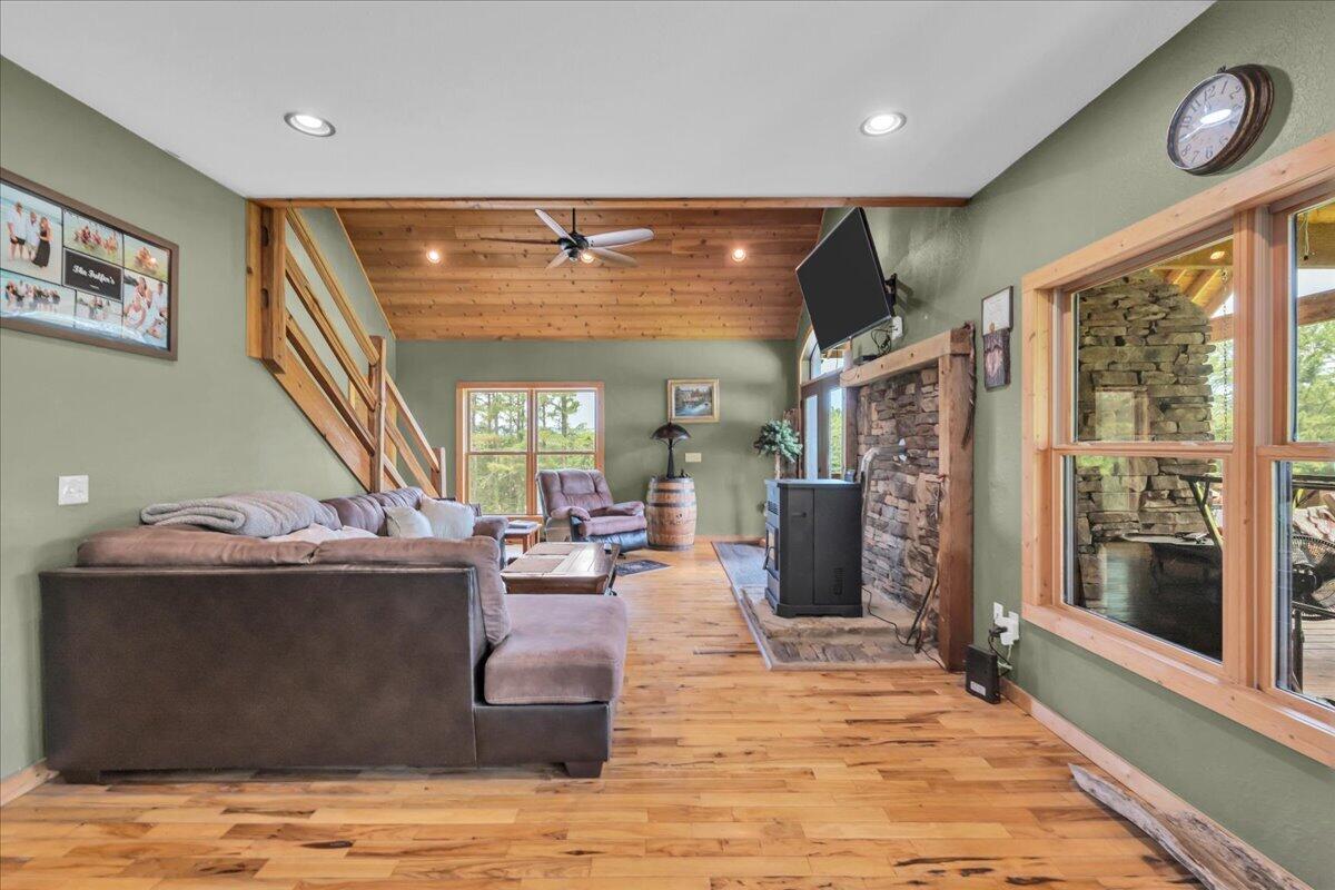 250 Cameron Road Jasper, TN 37347 - Photo 9 of 32 08-BOX09218