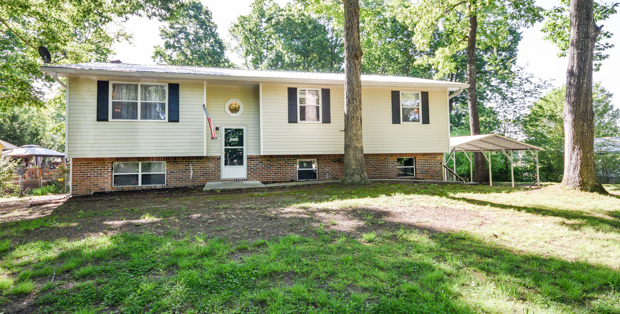 4734 Pebblebrook Circle Cleveland, TN 37312 - Photo 2 of 33 DSC_2469