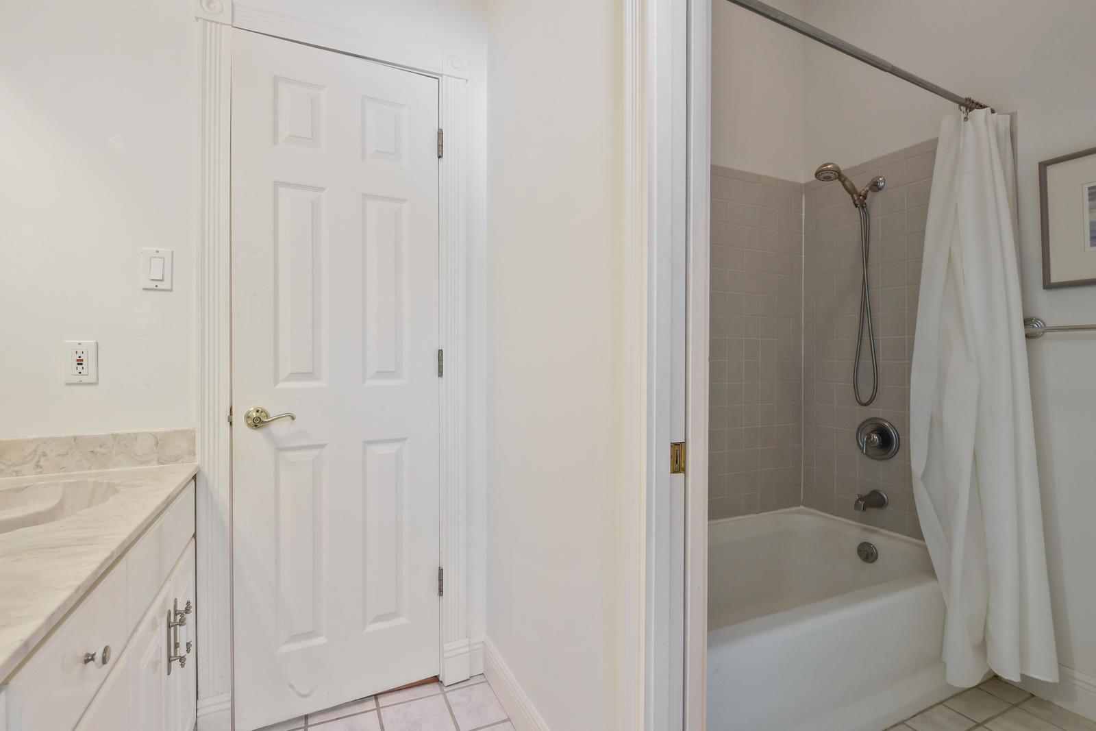 123 Perryman Road Ocean Springs, MS 39564 - Photo 36 of 46 036_1600x1067_mls_1600x1067