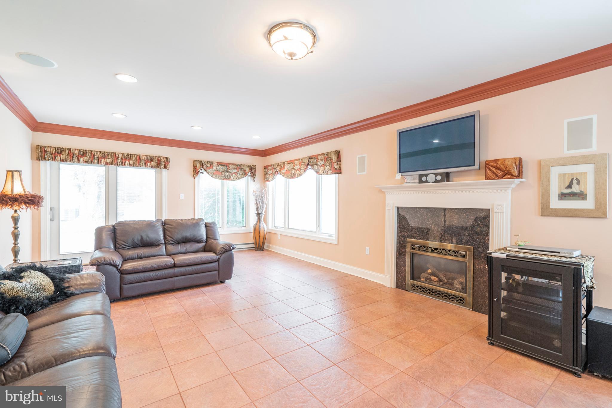906 Independence Road Eagleville, PA 19403 - Photo 11 of 29 Gallery Image 11