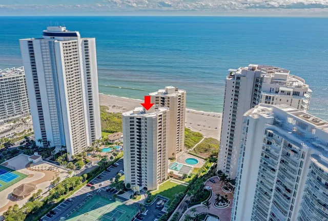 $539,000 | 2800 North Ocean Drive, Unit B 6D, Singer Island, FL 33404