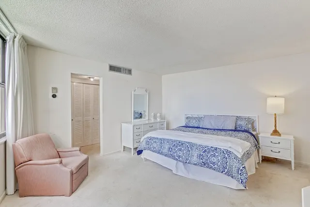 $539,000 | 2800 North Ocean Drive, Unit B 6D, Singer Island, FL 33404