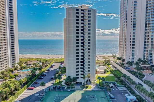 $539,000 | 2800 North Ocean Drive, Unit B 6D, Singer Island, FL 33404