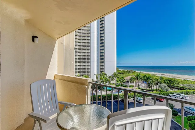 $539,000 | 2800 North Ocean Drive, Unit B 6D, Singer Island, FL 33404