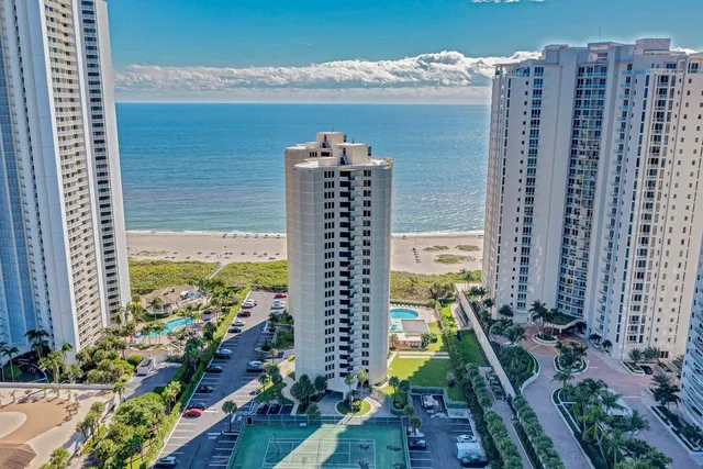 $539,000 | 2800 North Ocean Drive, Unit B 6D, Singer Island, FL 33404