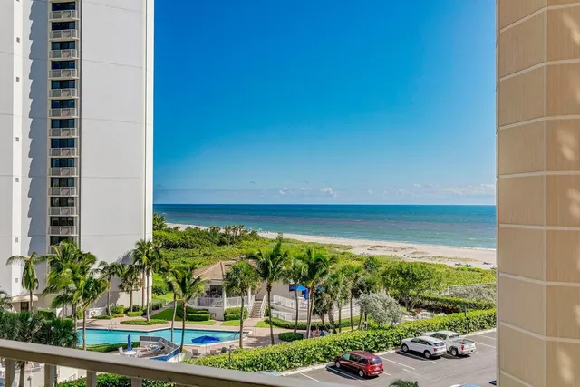 $539,000 | 2800 North Ocean Drive, Unit B 6D, Singer Island, FL 33404