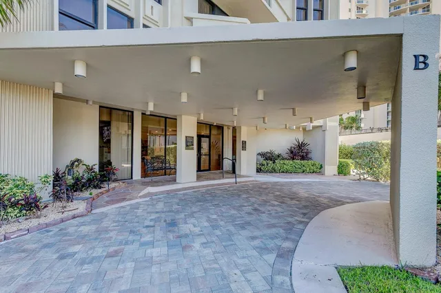 $539,000 | 2800 North Ocean Drive, Unit B 6D, Singer Island, FL 33404