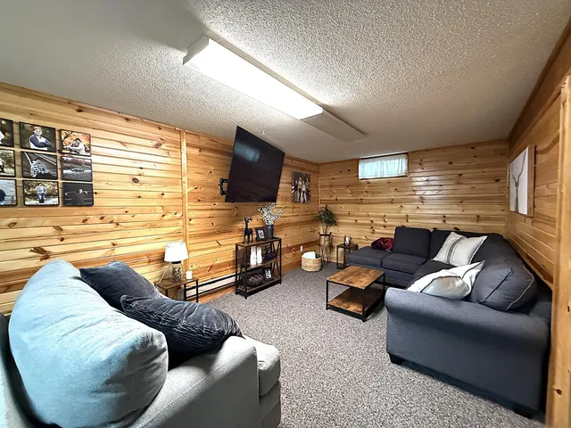 $259,000 | 112 Orchard Circle, Montevideo, MN 56265