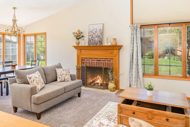 $319,000 | 3226 North Briar Leaf Court, La Porte, IN 46350